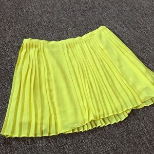 Millau neon yellow short mini skirt